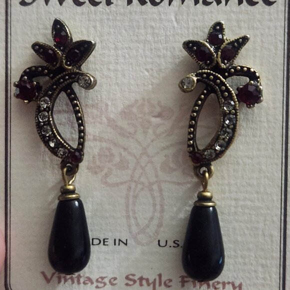 Sweet Romance Art Deco Dangle Earrings Elegant Style Red, Black and Crystal New - Picture 10 of 10